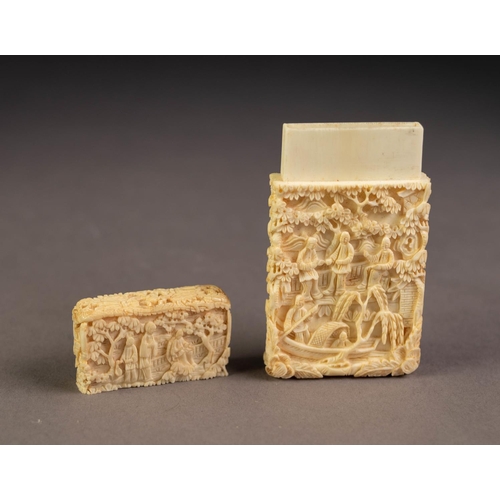 231 - EARLY 20th CENTURY CHINESE IVORY OBLONG CARD CASE with pull-off top, all-over carved in high relief ... 