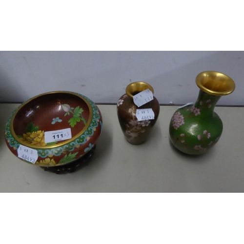 111 - THREE SMALL PIECES OF PRE AND POST WAR CHINESE CLOISONNE, VIZ 2 VASES AND A BOWL ON STAND
