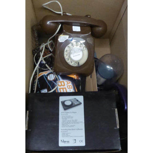 30 - CIRCA 1970's BROWN PLASTIC G.P.O. TELEPHONE HANDSET,  FRONT CORNER DAMAGED AND HOUSEHOLD ITEMS, INCL... 