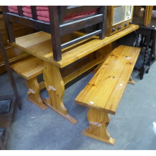 312 - A PITCH PINE MODERN REFECTORY STYLE KITCHEN TABLE AND A PAIR OF BENCH SEATS ENSUITE (3)