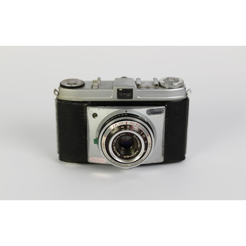 52 - ZENIT 'E' SLR ROLL FILM CAMERA No. 79297570 with Prinzflex Auto Reflex 1:2.8 f=28mm lens No. 701526 ... 