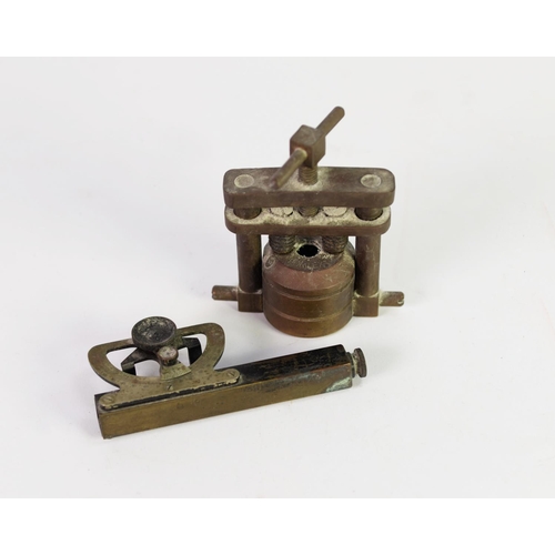 65 - VINTAGE ‘PORTEX’ BRASS, GLASS EYE MOULDING PRESS, 4 ½” (11.4cm) high, together with a CALIBRATION/ M... 