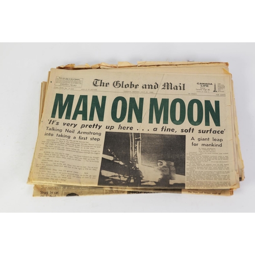 91 - CANADIAN ICONIC NEWSPAPERS. Toronto Daily Star, Monday July 21 1969 MAN WALKS ON THE MOON. The Toron... 