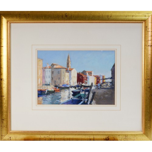 130 - BOB RICHARDSON (b.1938) PASTEL Venetian canal scene with moored boats Signed 7 ½” x 10 ¾” (19cm x 27... 