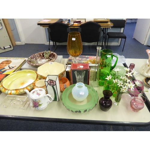 34 - MIXED LOT OF COLOURED GLASS AND POTTERY TO INCLUDE A GREEN GLASS LEMONADE SET OF 7 PIECES, OTHER COL... 