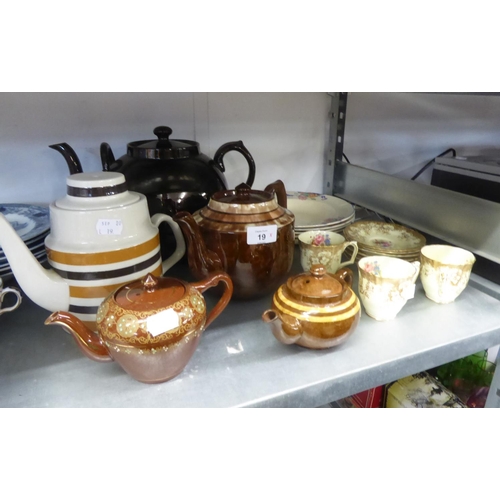 19 - SIX CROWN STAFFORDSHIRE SAUCERS AND THREE CUPS, FIVE ALFRED MEAKIN SOUP DISHES AND FIVE TEAPOTS VARI... 