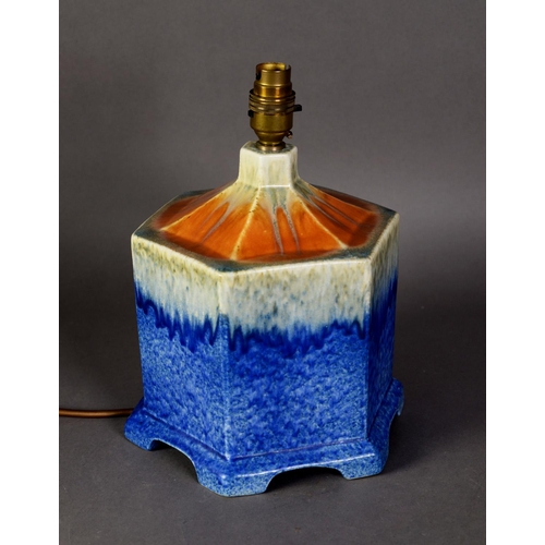 11 - WILLIAM HOWSON TAYLOR, RUSKIN POTTERY LARGE HEXAGONAL ELECTRIC TABLE LAMP, covered with a descending... 