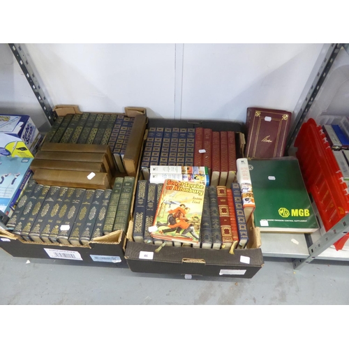 46 - A GOOD SELECTION OF UNIFORM BOUND BOOKS, TO INCLUDE' EXAMPLES OF H.G. WELLS, HENRY JAMES AND VARIOUS... 