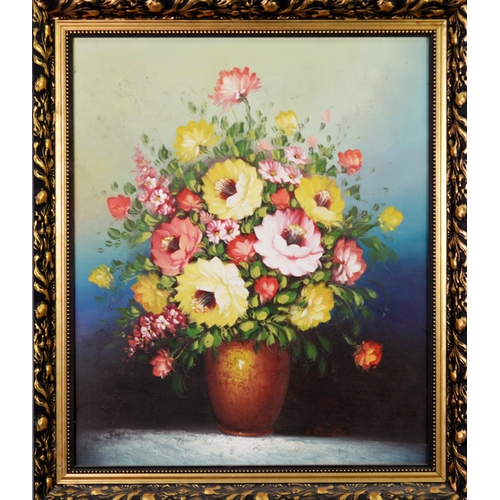 109 - UNATTRIBUTED (TWENTIETH/ TWENTY FIRST CENTURY)OIL PAINTING Flowers in a vase Indistinctly signed 23 ... 