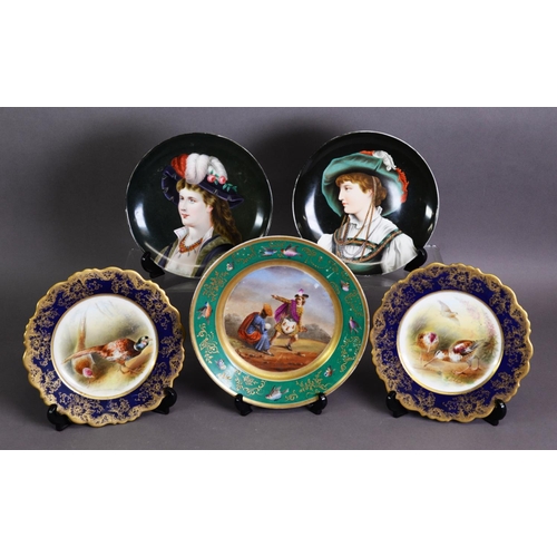 288 - THREE HAND PAINTED NINETEENTH CENTURY AND LATER CABINET PLATES, comprising: ONE PAINTED WITH A HIGHL... 