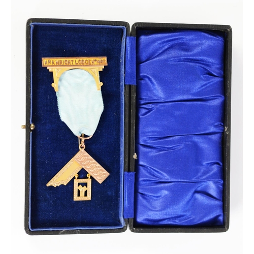 73 - 9ct GOLD MASONIC BADGE in the form of a set square and pendant, with presentation inscription from T... 