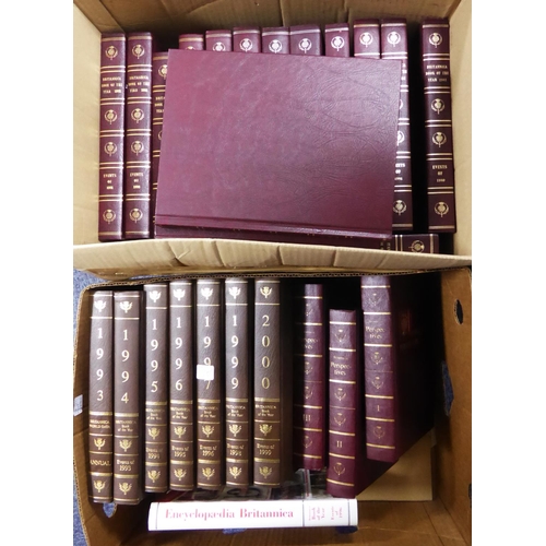 612 - BRITANNICA BOOK OF THE YEAR 1978 - 2000 complete in 22 volumes, together with BRITANNICA PERSPECTIVE... 