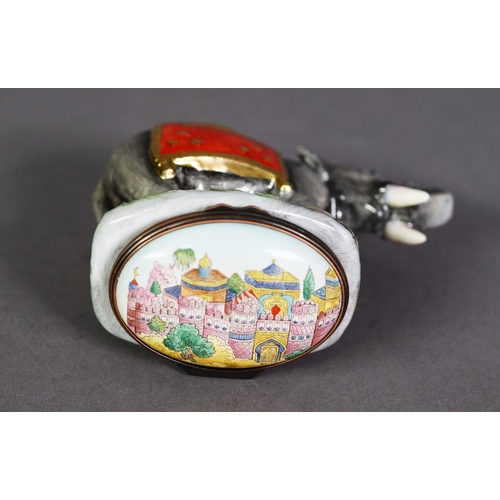 542 - HALCYON DAYS ENAMELLED TRINKET BOX ‘Baillie Stamps’; HALCYON DAYS MODERN ENAMELLED OVAL SMALL TRINKE... 