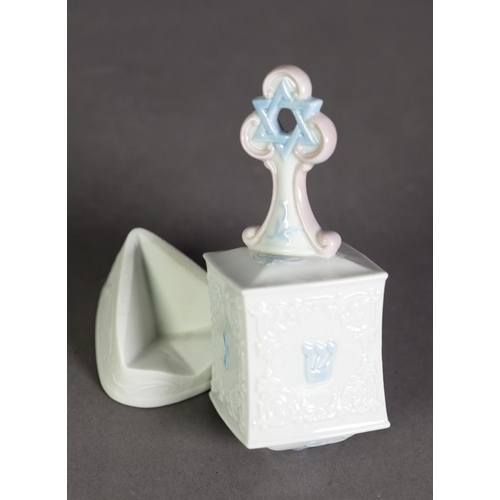 574 - LLADRO HANNUKKAH DRIEDEL JAZMINES, on bisque porcelain stand, 5 1/4