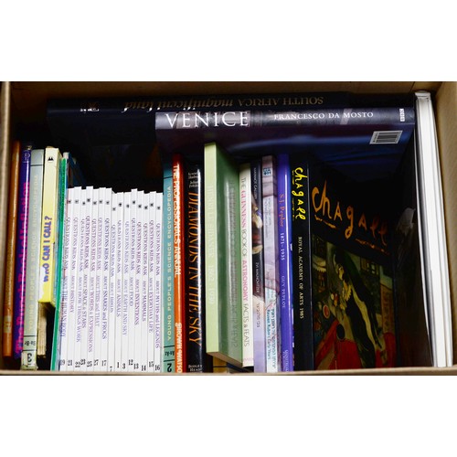 613 - BOOKS, VARIOUS AUTHORS, SUNDRY WORKS CHILDRENS ADN OTHER REFERENCE including Don McCullin - India; R... 