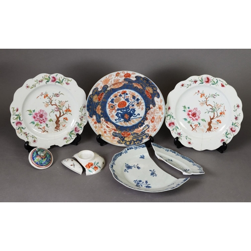 7 - COLLECTION OF MAINLY DAMAGED ORIENTAL ITEMS, including porcelain vases, plates, and tea pot; also so... 