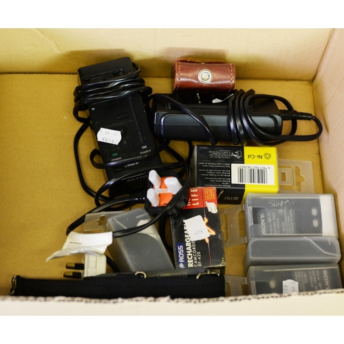 340 - SANYO VISION 8 AP DIGITAL CAMCORDER model VM-D3P and Sanyo adaptor/battery charger; SIXON LIGHT METE... 