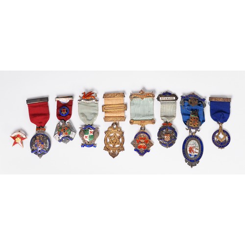 45 - SEVEN, CIRCA 1920s ELABORATE SILVER AND ENAMEL MASONIC FOUNDERS, STWEARD AND OTHER JEWELS, some bein... 