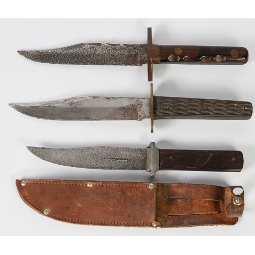 97 - PRE-WAR SIMPLE BOWIE-TYPE KNIFE, the single edge blade with clip point and cast brass guard, hardwoo... 