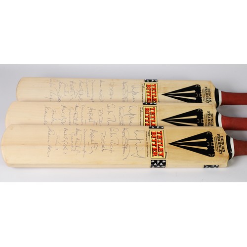 408 - THREE DUNCAN FEARNLEY FULL-SIZE CRICKET BATS, each autographed alike by 11 England cricket team memb... 