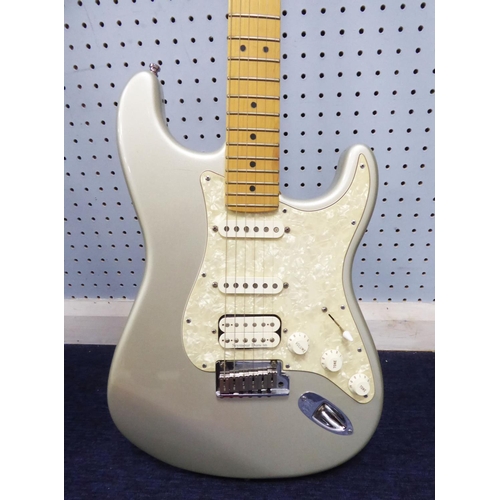 253 - Fender Stratocaster USA, FAT STRAT, 2002, Hot rodded Texas Special, custom body fitted with two sing... 