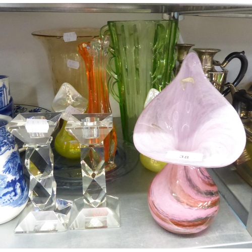 38 - ISLE OF WIGHT JACK-IN-THE-PULPIT VASE AND TWO OTHERS, LEAD CRYSTAL CANDLESTICKS, PLUS THREE FURTHER ... 