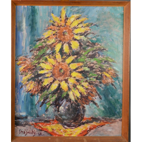 196 - FRANTISEK STRAZNICKY (1913-1985)OIL ON CANVAS Flowers in a vase Signed and dated (19)68, indistinctl... 