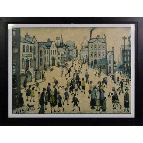 179 - L S LOWRY (1887-1976) UNSIGNED COLOUR PRINT 'Coming Home from the Mill' 22