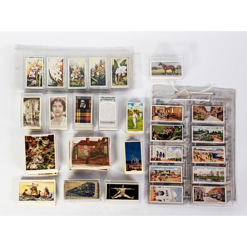 124 - FOURTEEN CIGARETTE CARD SETS, VARIOUS LESSER-KNOWN BRANDS to include Stephen Mitchell & Son - Cl... 