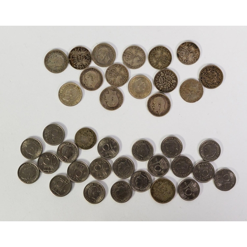 183 - SELECTION OF COINS AND MEDALS COMPRISING GEORGE V (1935) CROWN and HALF CROWN, TWO ELIZABETH II CORO... 