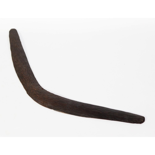 211 - AGED AUSTRALIAN ABORIGINAL WOODEN BOOMERANG, APPROXIMATELY 24