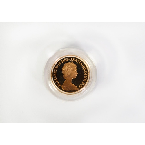 171 - ELIZABETH II 1980 GOLD PROOF SOVEREIGN, encapsulated and in case with paper and boxed