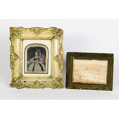 190 - VICTORIAN AMBROTYPE PHOTOGRAPH OF A LADY MILESTONE SHAPED APERTURE, in contemporary moulded and pain... 