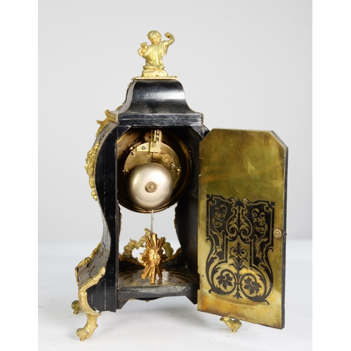 50 - LATE NINETEENTH CENTURY FRENCH PREMIERE-PARTIE ORMOLU AND RED SHELL BOULLE WORK MANTLE CLOCK, the 5”... 