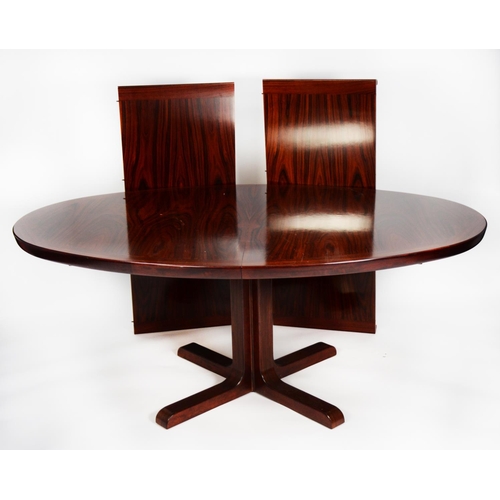 211 - SKOVBY, DANISH, MODERN ROSEWOOD DINING TABLE AND SET OF EIGHT SINGLE DINING CHAIRS, the EXTENDING DI... 