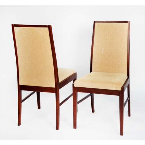 211 - SKOVBY, DANISH, MODERN ROSEWOOD DINING TABLE AND SET OF EIGHT SINGLE DINING CHAIRS, the EXTENDING DI... 