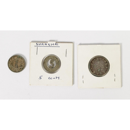 413 - CHINESE COINAGE: Collection of ancient and later Chinese coinage, complete with identification cards... 