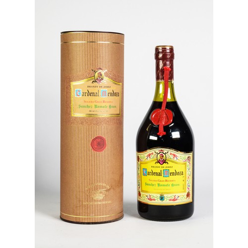 98 - MODERN BOTTLE OF CARDENAL MENDOZA, SPANISH BRANDY, L No: 028500, in original card tube, together wit... 