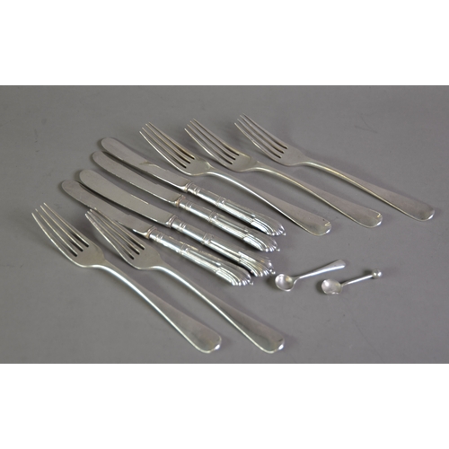 380 - GEORGE V SET OF FIVE EARLY ENGLISH PATTERN SILVER DESSERT FORKS, 6 ¾” (17.1cm) long, Sheffield 1935,... 