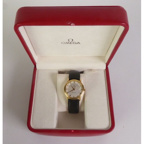 9 - OMEGA DE VILLE, SWISS, GENTLEMAN'S 18ct GOLD WRIST WATCH, with quartz movement, circular two-tone si... 