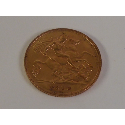 69 - EDWARD VII 1910 HALF SOVEREIGN