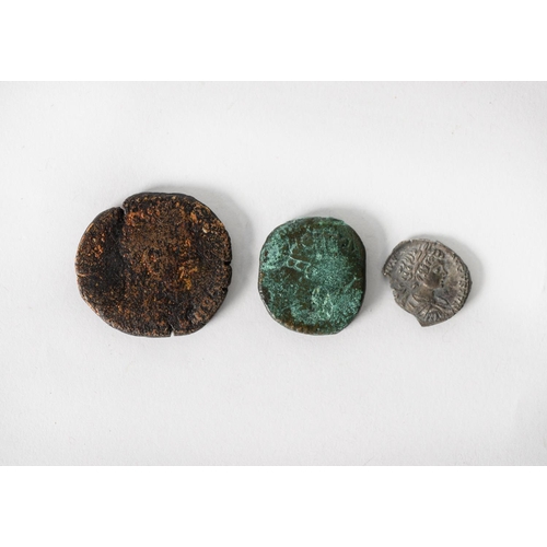 330 - ROMAN COINS: Lucius Verus 161-169 AD bronze/copper alloy Sestertius, obv. L VERVS AVG ARM PARTH MAX ... 