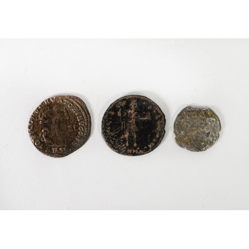 332 - ROMAN COINS: Licinius I 308-324 AD AE Follis, Heraclea Mint, obv. IMP C VAL LICIN LICINIVS PF AVG, l... 