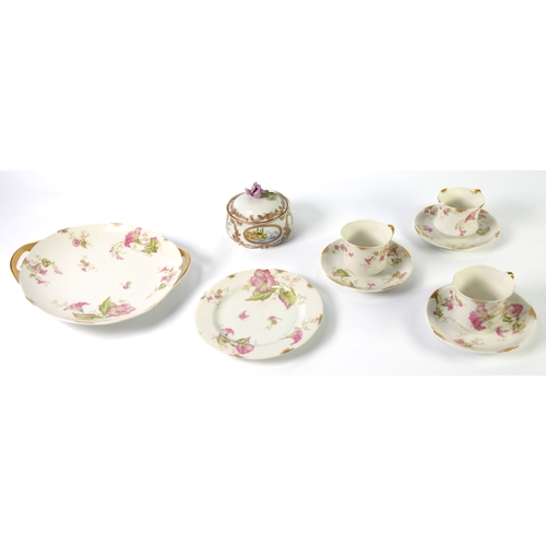 128 - EARLY TWENTIETH CENTURY LIMOGES (HAVILAND & CO ) PORCELAIN 26 PIECE PART TEA SERVICE comprising;... 