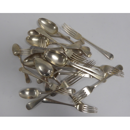 444 - PART SERVICE OF VICTORIAN SILVER OLD ENGLISH PATTERN CRESTED CUTLERY comprising; SIX TABLE SPOONS, S... 