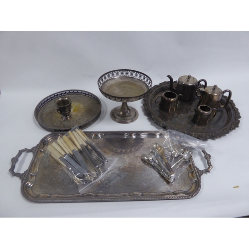 552 - MIXED LOT OF ELECTROPLATE, to include: OBLONG TWO HANDELD TRAY, 20” x 10” (50.8cm x 25.4cm), ANOITHE... 