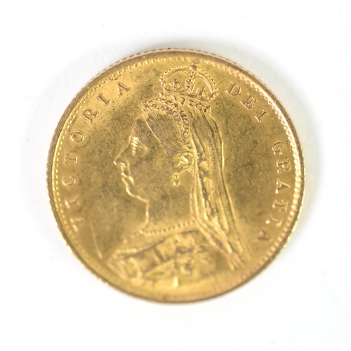 43 - QUEEN VICTORIA 1887 GOLD HALF SOVEREIGN