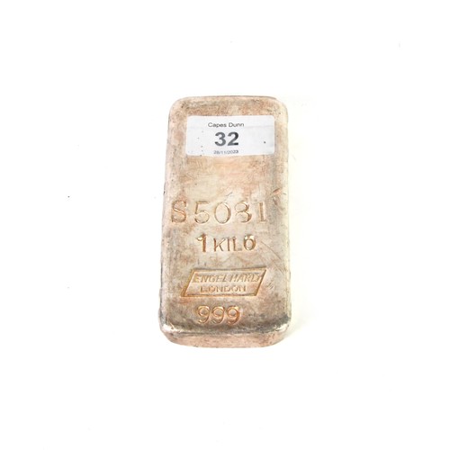 32 - ENGELHARD, LONDON, SILVER 1 KILO INGOT, 999 purity