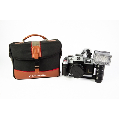 105 - CANOMATIC SLR ROLL FILM CAMERA, with ELECTRONIC FLASH UNIT, HOT SHOE ATTACHMENT and EXTENSION BAR, i... 