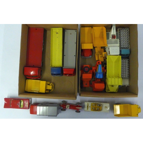 407 - SELECTION OF DINKY TOYS - CORGI AND OTHER UNBOXED DIE CAST TOY VEHICLES, to include Dinky Supertoys ... 